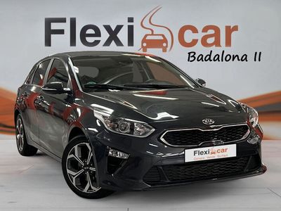 usado Kia Ceed 1.4 T-GDi 103kW (140CV) Tech DCT Gasolina en Flexicar Badalona 2