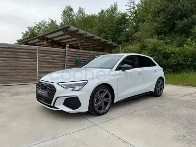 Usado Audi A3 S-Line 150 CV (110 kW) 2024 Blanco Berlina