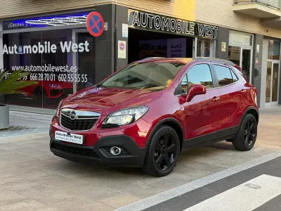 Usado Opel Mokka Selective 136 CV (100 kW) 2014 Granate SUV