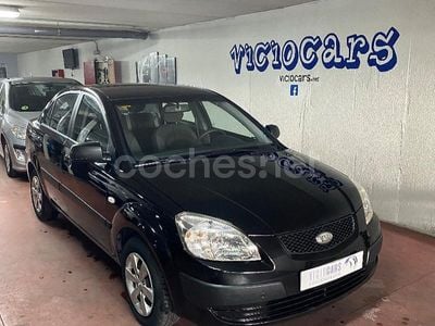 Negro Usado 2008 Kia Rio Active Berlina | 3999 € (Un poco caro)