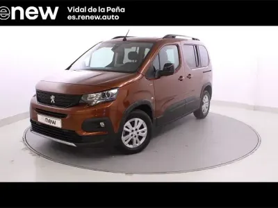 Usado Peugeot Rifter GT-line 131 CV (96 kW) 2019 Marrón Monovolumen