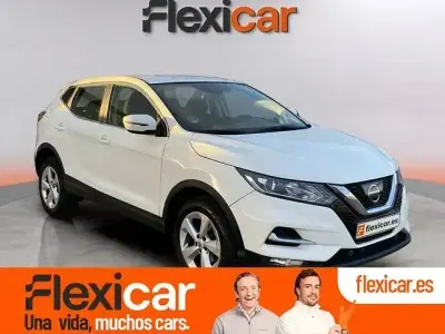 Begagnad Nissan Qashqai Acenta 115 HK (84 kW) 2021 Vit SUV