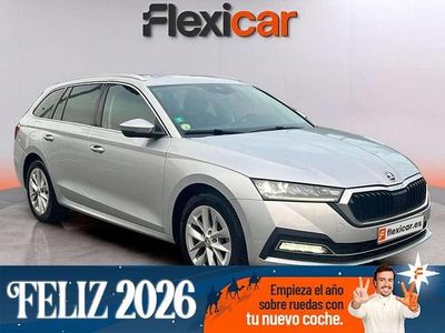 Gris Usado 2022 Skoda Octavia Ambition Utilitario | 17.090 € (Precio justo)