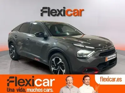 Usado Citroën C4 Feel 130 CV (95 kW) 2023 Amarillo SUV