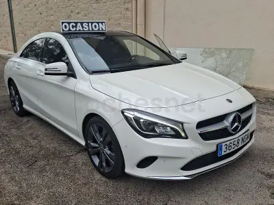 Usado Mercedes CLA200 156 HP (114 kW) 2017 Branco Sedan