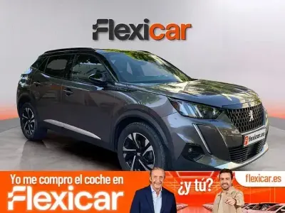 Usado Peugeot 2008 GT-line 130 CV (95 kW) 2020 Gris SUV