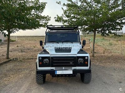 Blanco Usado 2004 Land Rover Defender SE Familiar | 21.000 €
