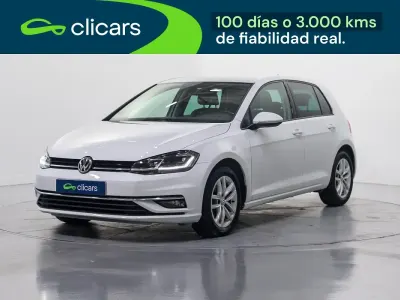 Usado VW Golf VII Advance 115 HP (84 kW) 2019 Branco Sedan