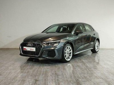 Usado Audi A3 S-Line 204 CV (150 kW) 2024 Gris / plata Berlina