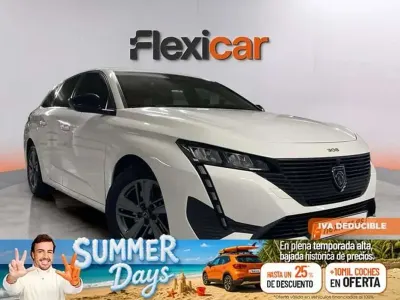Usado Peugeot 308 SW Active 131 CV (96 kW) 2022 Blanco Familiar