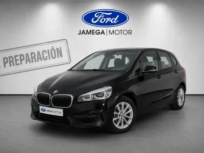 Usado BMW 225 Active Tourer iPerformance 220 CV (161 kW) 2021 Negro Monovolumen