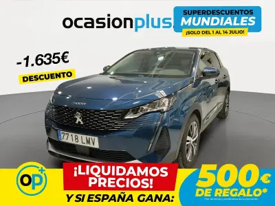 Usado Peugeot 3008 Allure 130 CV (95 kW) 2021 Azul SUV