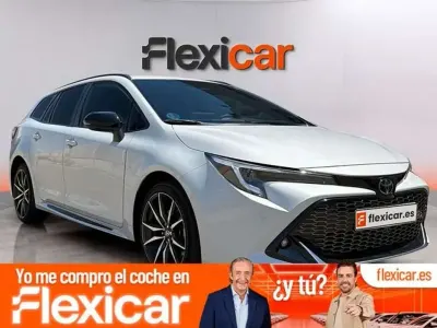 Usado Toyota Corolla Sport 196 CV (144 kW) 2024 Blanco Familiar