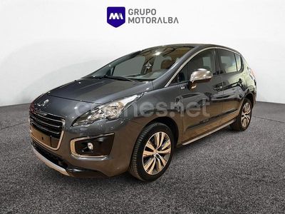 Usado Peugeot 3008 Allure 130 CV (95 kW) 2015 Gris / plata Familiar