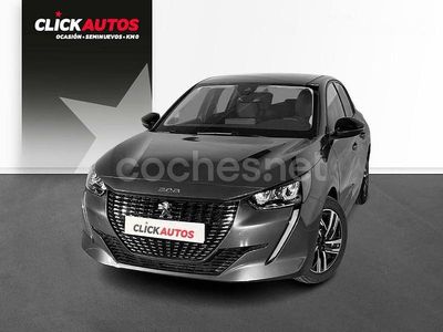 Gris Usado 2023 Peugeot 208 Allure Utilitario | 15.100 € (Caro)