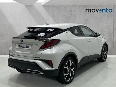 Begagnad Toyota C-HR Advance 184 HK (135 kW) 2022 Vit SUV