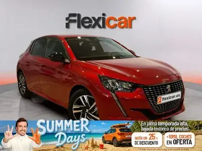 Usado Peugeot 208 Allure 100 CV (73 kW) 2022 Rojo Utilitario