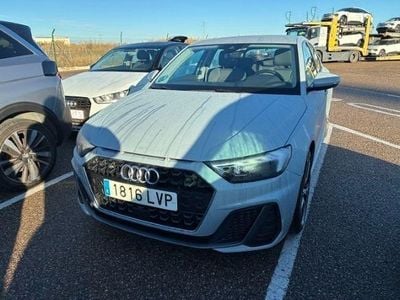 Usado Audi A1 Sportback 95 CV (69 kW) 2022 Gris Utilitario