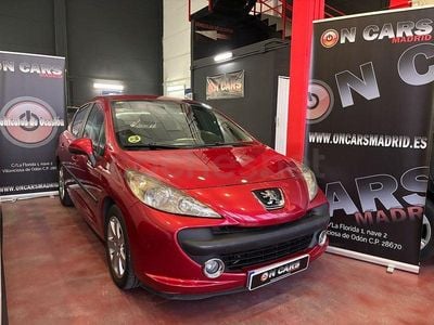 Usado Peugeot 207 Sport 90 CV (66 kW) 2008 Granate Berlina