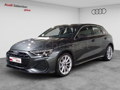 Usado Audi A3 S-Line 150 CV (110 kW) 2025 Gris / plata Berlina