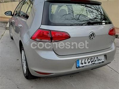 Usado VW Golf VII Edition 105 CV (77 kW) 2013 Gris / plata Berlina