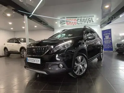 Usado Peugeot 2008 Crossway 110 CV (80 kW) 2017 Negro SUV