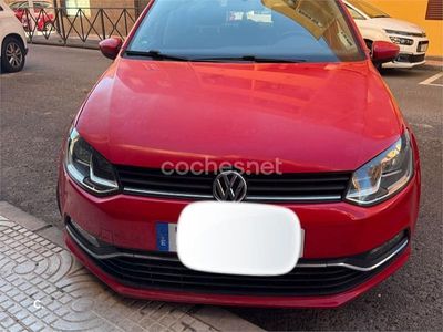 Usado VW Polo Advance 90 CV (66 kW) 2014 Rojo Berlina