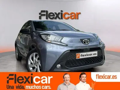 Usado Toyota Aygo X 72 CV (52 kW) 2024 Blanco SUV