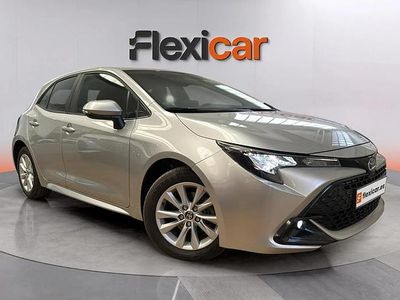 Usado Toyota Corolla Active 140 CV (102 kW) 2024 Gris Berlina