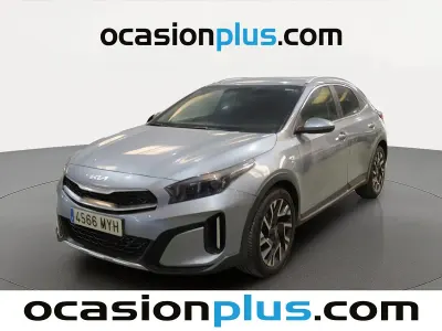 Usado Kia XCeed 101 CV (74 kW) 2025 Gris SUV