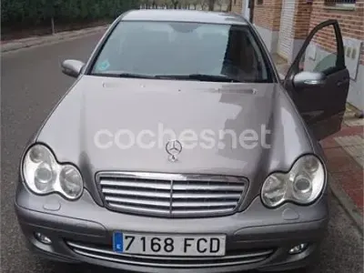 Usado Mercedes C180