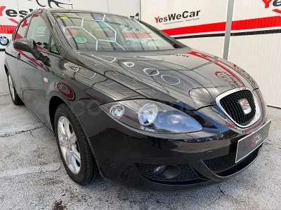 Usado Seat Leon Sport 102 CV (75 kW) 2007 Negro Utilitario