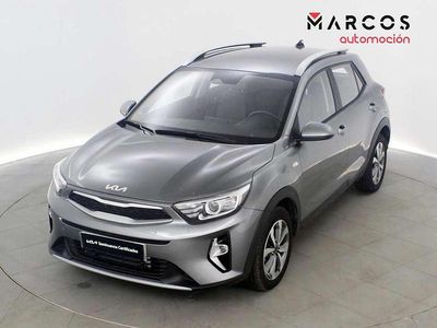 Usado Kia Stonic 101 CV (74 kW) 2025 Gris SUV