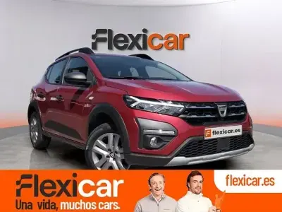 Usado Dacia Sandero Essentiel 91 CV (66 kW) 2021 Rojo