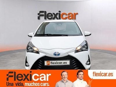 Usado Toyota Yaris Active 111 CV (81 kW) 2019 Blanco