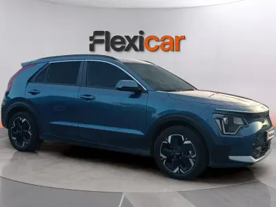 Usado Kia Niro 150 kW (204 CV) 2023 Azul SUV