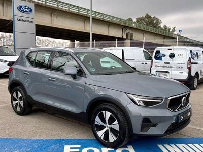 Usado Volvo XC40 Core 129 CV (94 kW) 2022 Gris / plata SUV