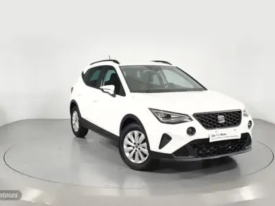 Usado Seat Arona Style 115 CV (84 kW) 2025 Blanco SUV