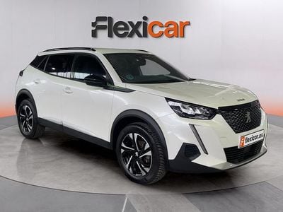 Usado Peugeot 2008 Allure 101 CV (74 kW) 2023 Blanco SUV