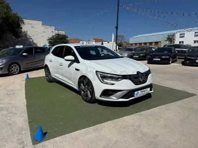Usado Renault Mégane IV R.S. 140 CV (102 kW) 2021 Blanco Berlina
