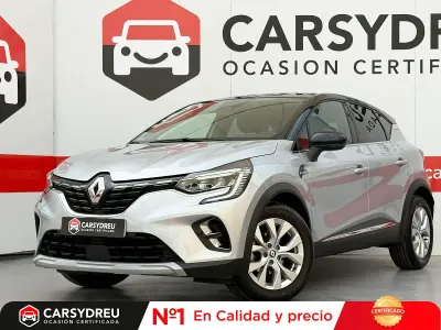 Begagnad Renault Captur Zen 140 HK (102 kW) 2022 Grå SUV