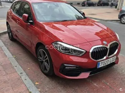 Usado BMW 116 Comfort Edition 116 CV (85 kW) 2020 Rojo Utilitario