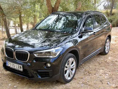Używany BMW X1 Sport Line 150 KM (110 kW) 2016 Czarny SUV