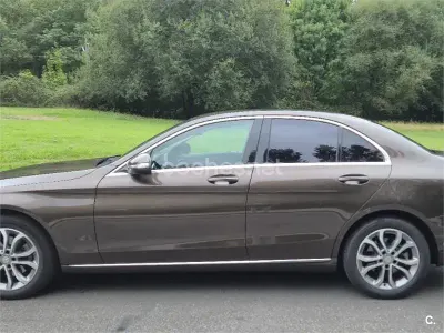 Usado Mercedes C220 AMG 170 CV (125 kW) 2015 Negro Berlina