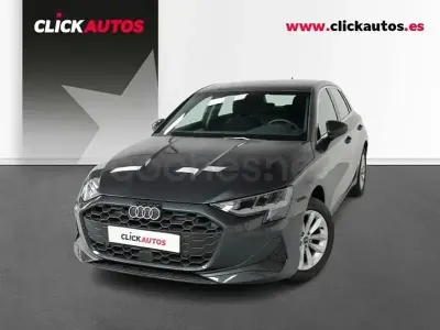 Käytetty Audi A3 Advanced 116 HP (85 kW) 2025 Harmaa Sedan