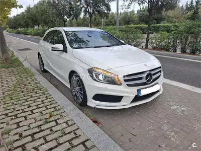 Usado Mercedes A180 AMG 109 HP (80 kW) 2014 Branco Sedan
