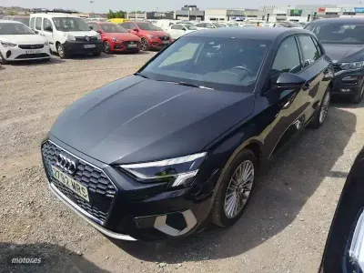 Usado Audi A3 Advanced Plus 110 CV (80 kW) 2024 Gris