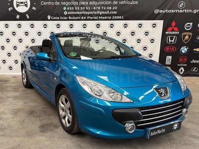 Usado Peugeot 307 CC 110 CV (80 kW) 2008 Azul Descapotable