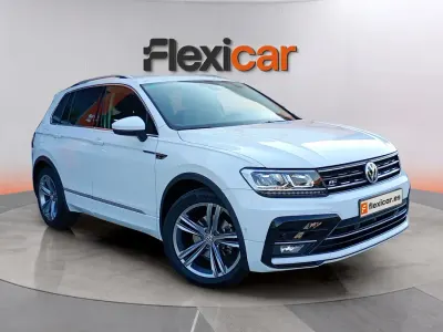Usado VW Tiguan R-line 150 CV (110 kW) 2020 Blanco SUV