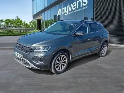 Usado VW T-Roc 150 CV (110 kW) 2025 Gris SUV